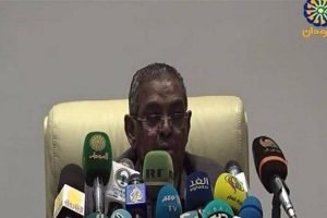 رئيس الوزراء السوداني يعلن تشكيلة الحكومة الجديدة