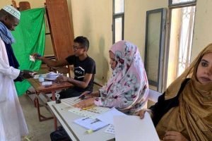 مرشح الحزب الحاكم في موريتانيا يتقدم في الانتخابات